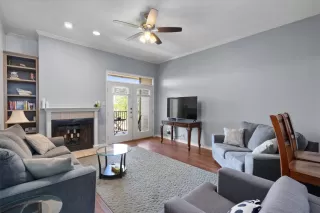 Photo #2: 6646436 Listing 