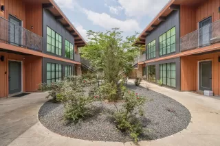 Photo #1: 6958156 Listing 