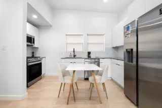 Photo #6: 6958156 Listing 