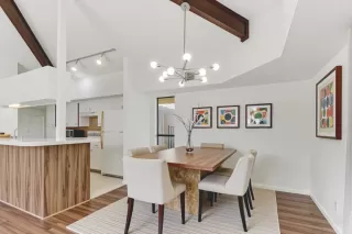 Photo #6: 6977226 Listing