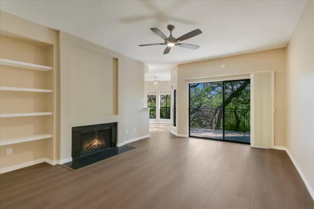 MLS: 6987474 Condo For Sale