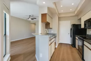 Photo #6: 6987474 Listing 