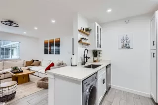 Photo #3: 7046738 Listing 