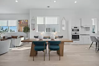 Photo #4: 7081406 Listing