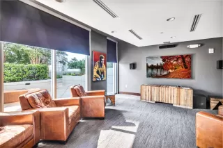 Photo #6: 7096612 Listing