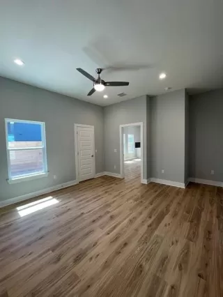 Photo #5: 7164258 Listing 