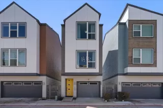 Browse active condo listings in EAST SHORE