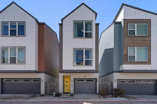 MLS: 7171004 Condo For Sale