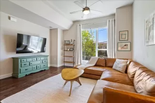 Photo #5: 7171004 Listing 