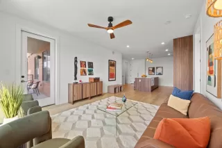 Photo #5: 7175819 Listing 