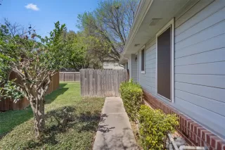 Photo #2: 7192234 Listing