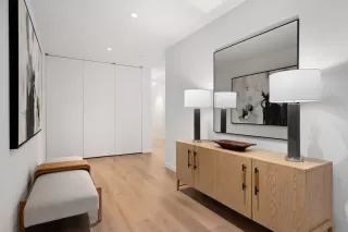 Photo #5: 7436420 Listing