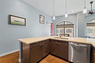 Photo #5: 7451794 Listing 