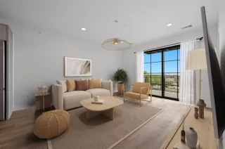 Photo #2: 7578533 Listing