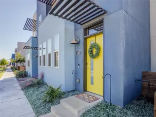 Photo #5: 7624618 Listing