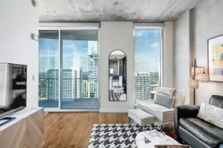 Photo #1: 7641455 Listing