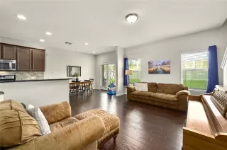 Photo #4: 7741272 Listing 