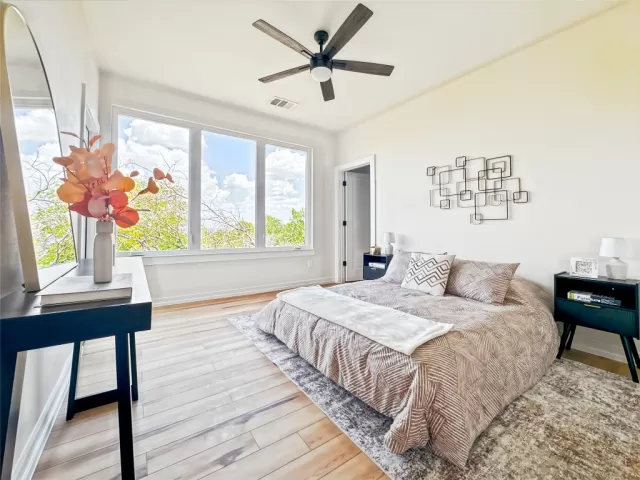 MLS: 7758270 Condo For Sale