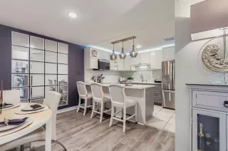 More Details about MLS # 7769719 : 8600 FATHOM CIR 2304