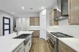 Photo #4: 7856931 Listing 