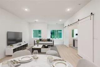 More Details about MLS # 7861285 : 4802 S CONGRESS AVE 123