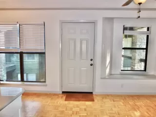 Photo #4: 7925949 Listing