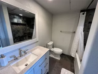 Photo #5: 8048695 Listing 