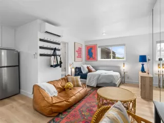 Photo #4: 8079071 Listing