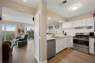 Photo #2: 8170719 Listing 