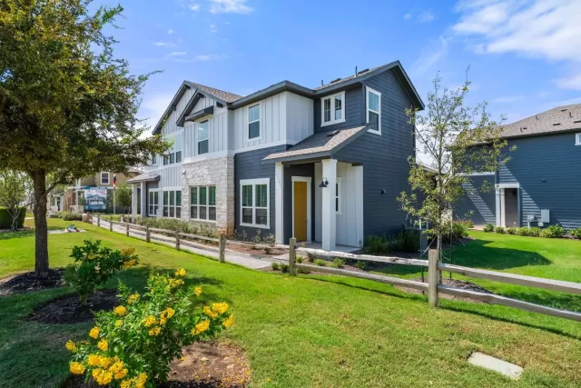 MLS: 8270193 Condo For Sale