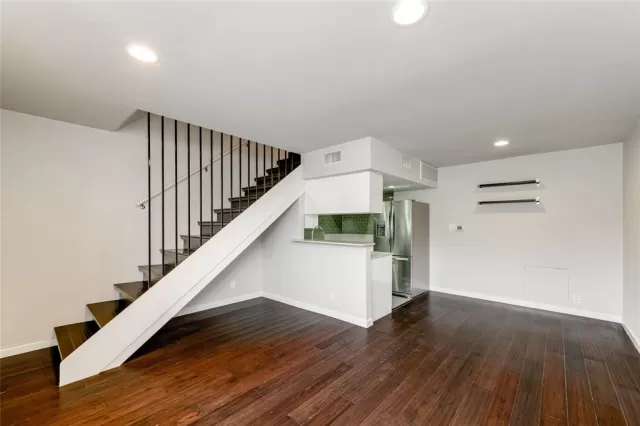 MLS: 8277700 Condo For Sale