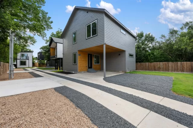 MLS: 8304183 Condo For Sale