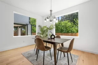 Photo #6: 8304183 Listing