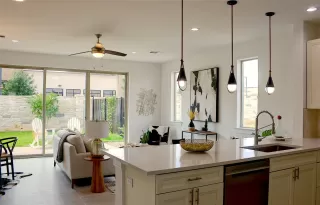 Photo #4: 8615179 Listing