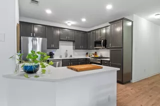 Photo #2: 8629062 Listing 