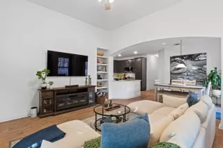 Photo #6: 8629062 Listing 