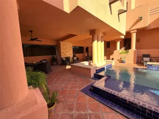 Photo #3: 8662044 Listing