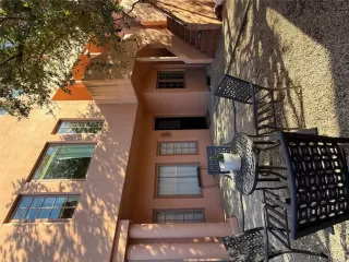 Photo #5: 8662044 Listing