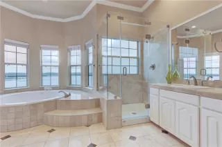 Photo #3: 8666022 Listing