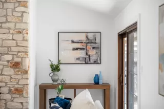 Photo #5: 8754491 Listing 