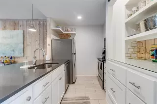 Photo #6: 8769752 Listing 