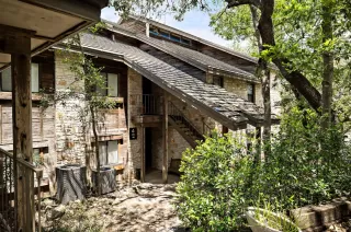 Photo #5: 8949375 Listing 