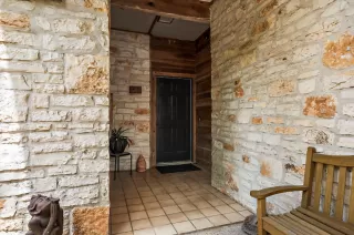 Photo #6: 8949375 Listing 