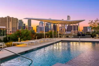 Photo #2: 8957118 Listing 