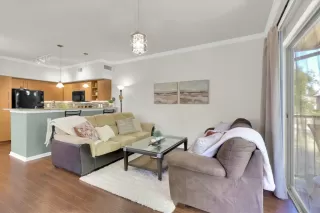 Photo #6: 9031241 Listing 