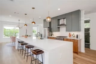 Photo #3: 9203626 Listing 