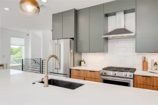 Photo #4: 9203626 Listing 