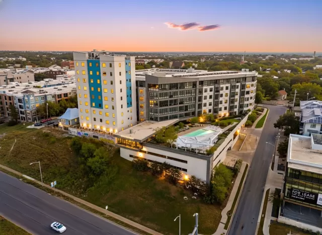 MLS: 9240955 Condo For Sale