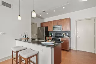 Photo #1: 9268821 Listing 