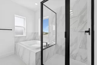 Photo #6: 9384660 Listing 